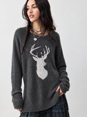 YET AGAIN INTARSIA DEER LONG SWEATER